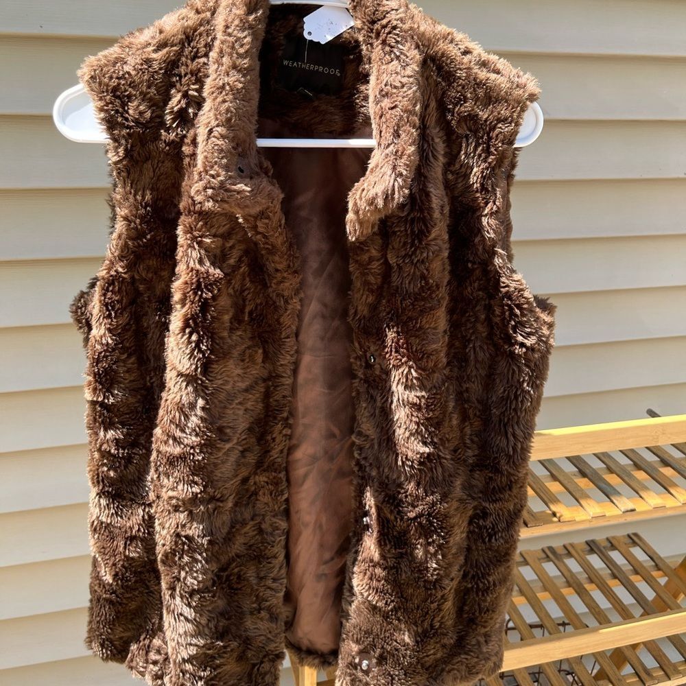 WEATHERPROOF chocolate brown warm womans small vest